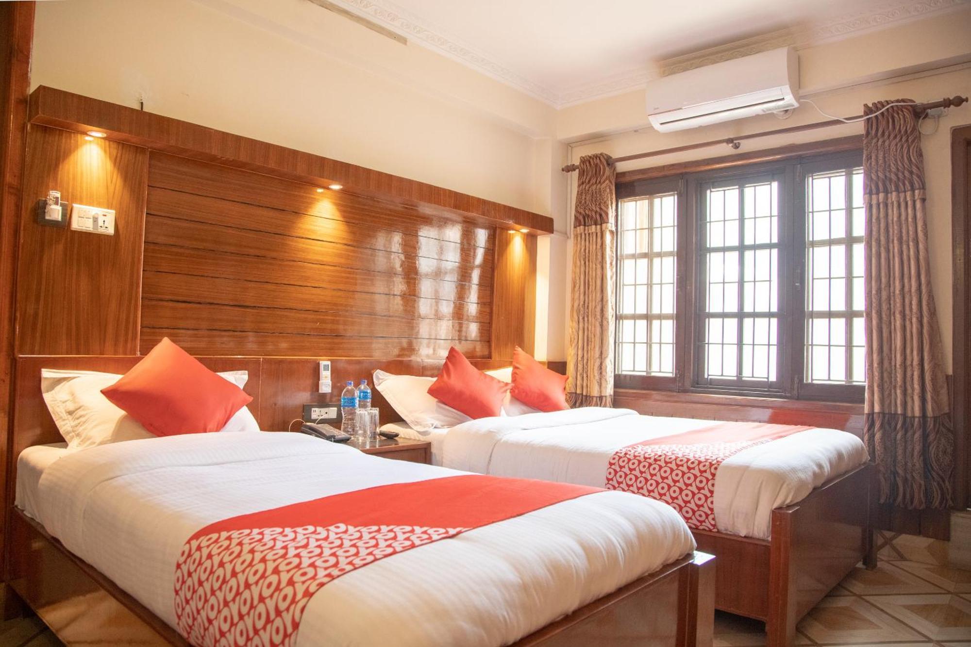 Oyo 304 Hotel Manama Balaju Ngoại thất bức ảnh