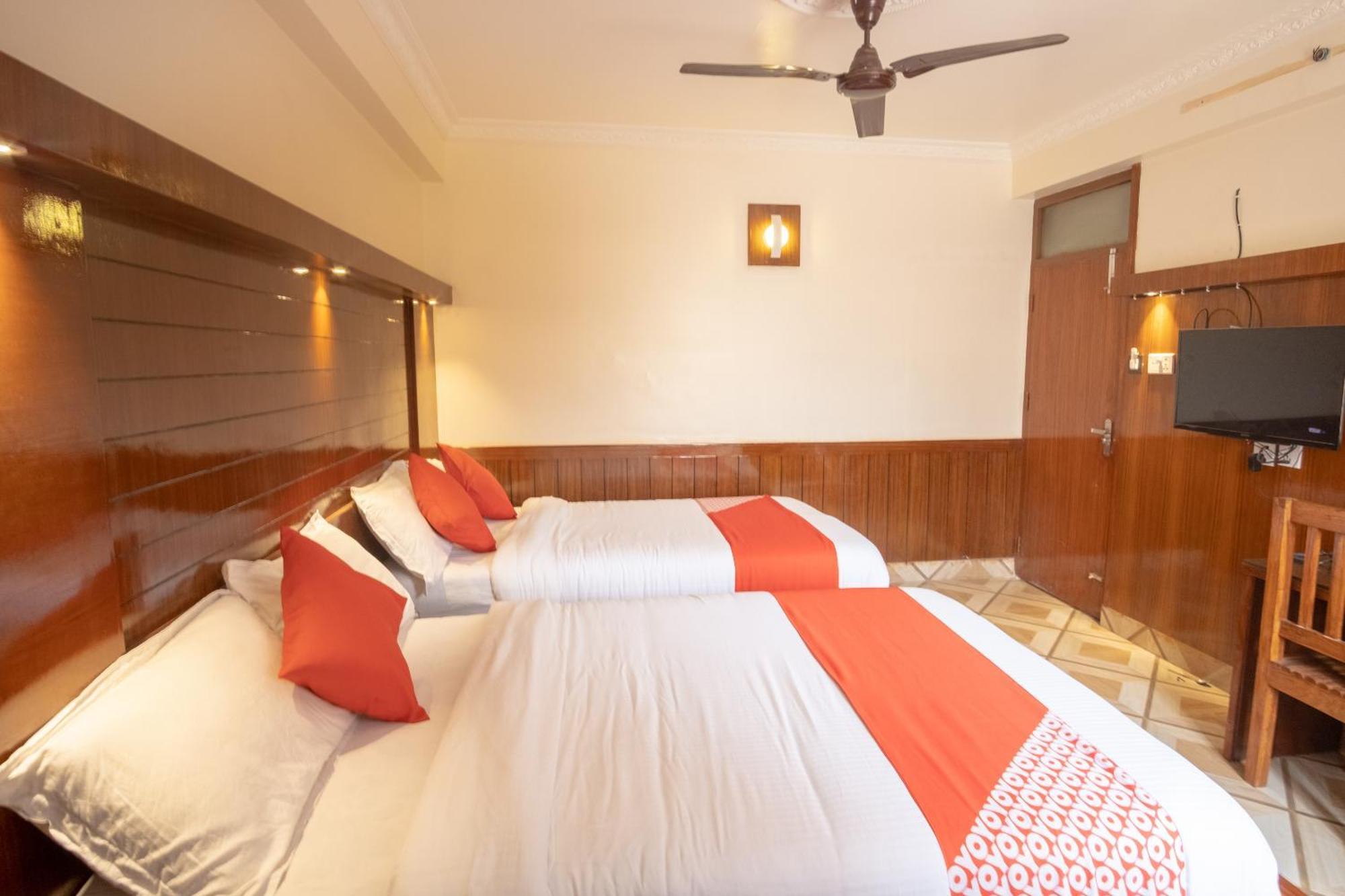 Oyo 304 Hotel Manama Balaju Ngoại thất bức ảnh