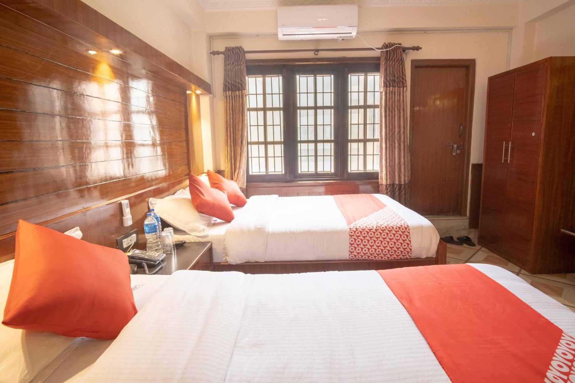 Oyo 304 Hotel Manama Balaju Ngoại thất bức ảnh